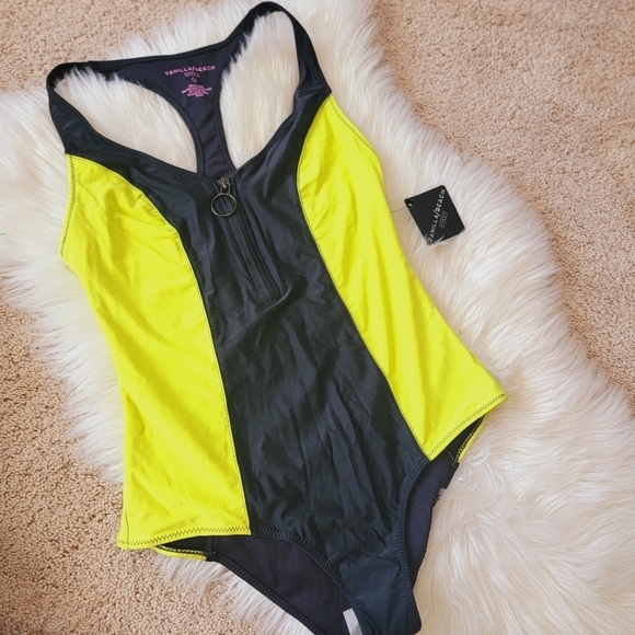NWT Vanilla Beach One Piece Swim Suit S - Picture 2 of 7